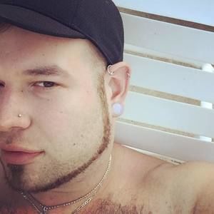 Meet your Posher, Drew